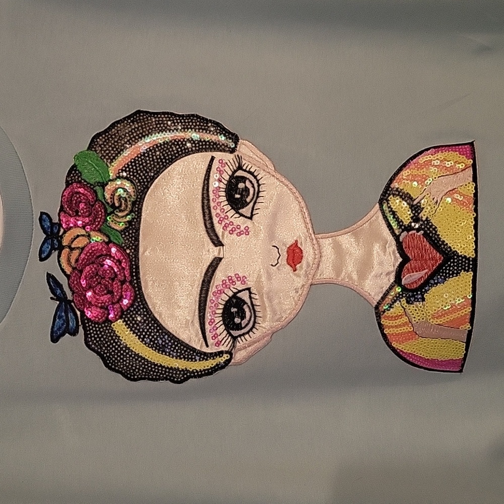 MEDIUM TEE SHIRT